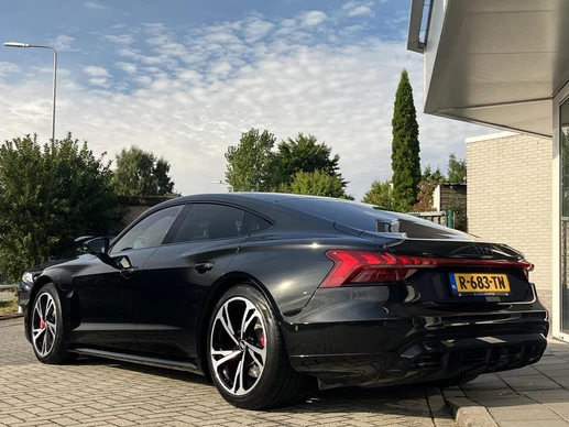 Audi e-tron GT - Afbeelding 12 van 28