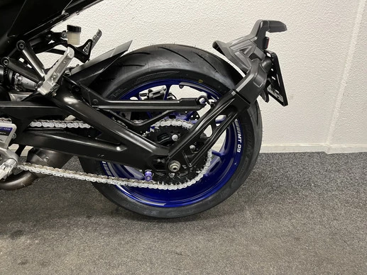 Yamaha MT 09 - Afbeelding 17 van 19