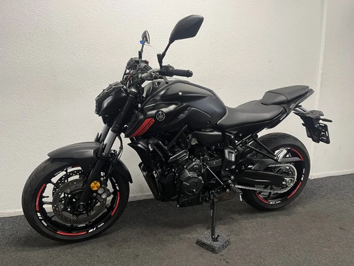 Yamaha MT 07 - Afbeelding 13 van 21