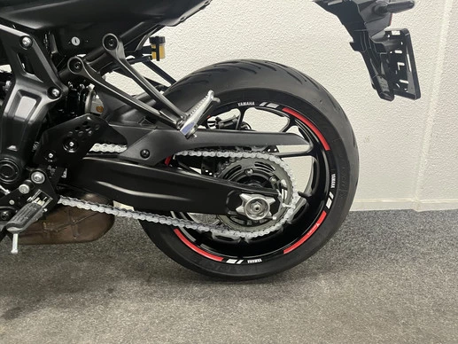 Yamaha MT 07 - Afbeelding 17 van 21
