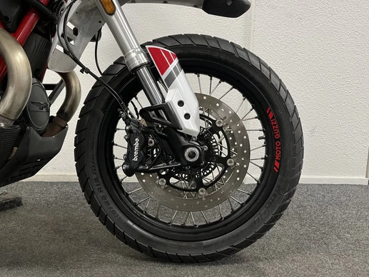 Moto Guzzi V85 - Afbeelding 6 van 22