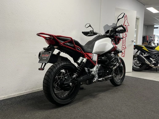 Moto Guzzi V85 - Afbeelding 11 van 22