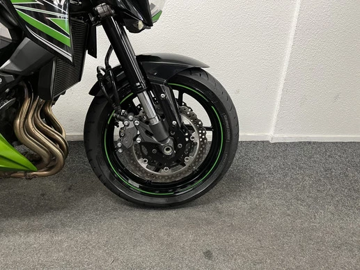 Kawasaki Z800 - Afbeelding 7 van 22
