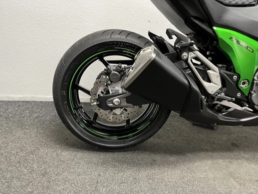 Kawasaki Z800 - Afbeelding 8 van 22