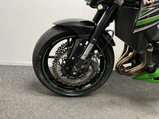 Kawasaki Z800 - Afbeelding 17 van 22