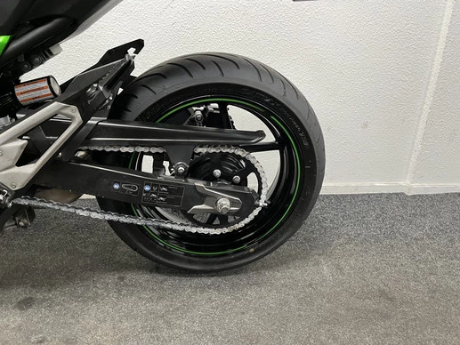 Kawasaki Z800 - Afbeelding 18 van 22