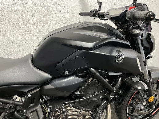 Yamaha MT 07 - Afbeelding 11 van 22