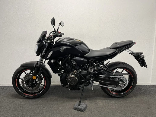 Yamaha MT 07 - Afbeelding 13 van 22