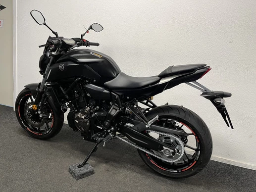 Yamaha MT 07 - Afbeelding 15 van 22