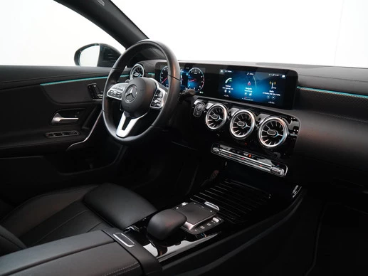Mercedes-Benz CLA - Afbeelding 2 van 30