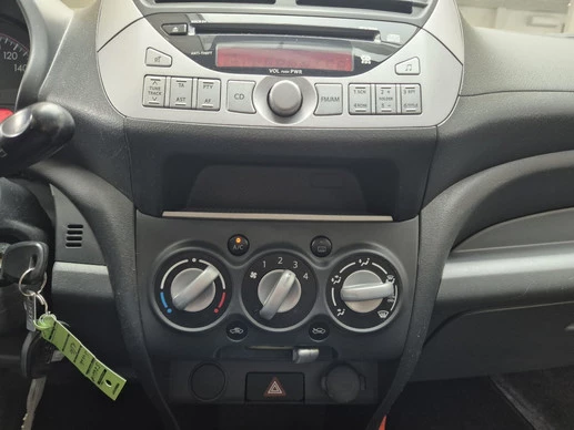 Suzuki Alto - Afbeelding 10 van 22