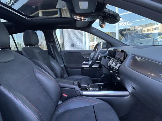 Mercedes-Benz GLA - Afbeelding 10 van 30