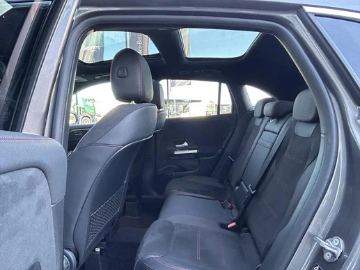 Mercedes-Benz GLA - Afbeelding 14 van 30