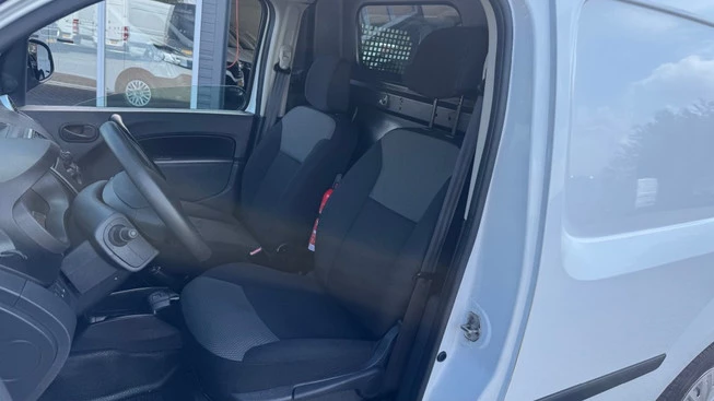 Renault Kangoo - Afbeelding 17 van 29
