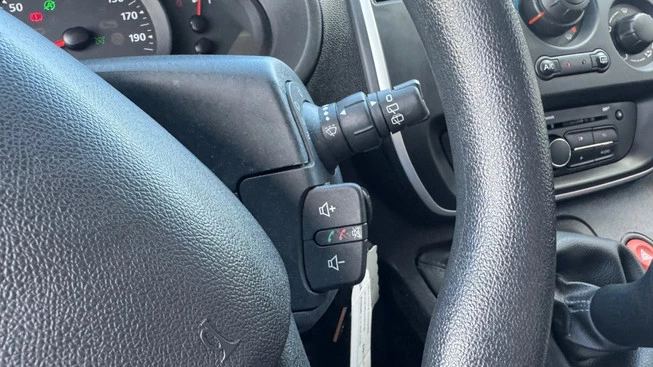 Renault Kangoo - Afbeelding 24 van 29