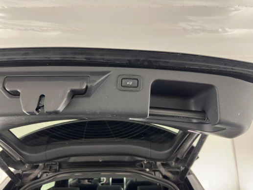Land Rover Discovery Sport - Afbeelding 28 van 30