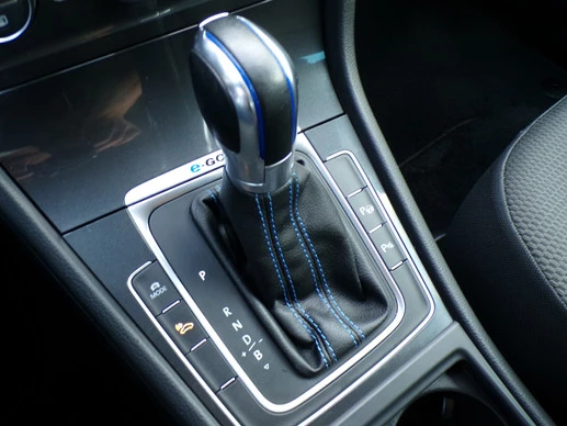 Volkswagen e-Golf - Afbeelding 18 van 25