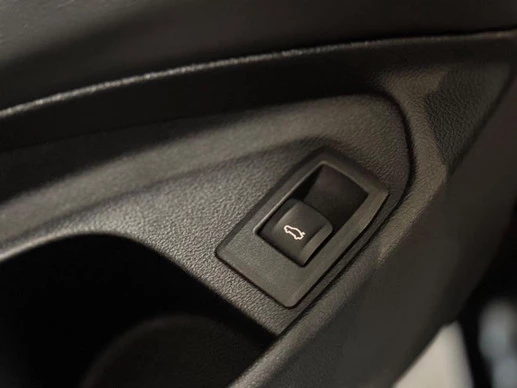BMW M4 - Afbeelding 17 van 29