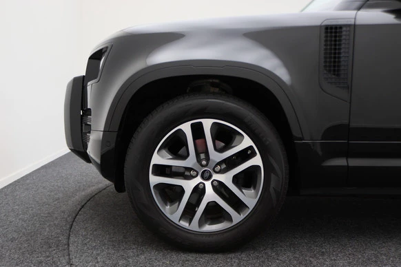 Land Rover Defender - Afbeelding 25 van 30