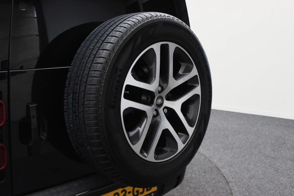 Land Rover Defender - Afbeelding 27 van 30