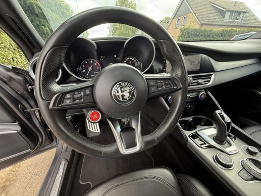 Alfa Romeo Giulia - Afbeelding 19 van 30