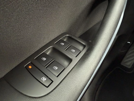 Opel Zafira - Afbeelding 10 van 30