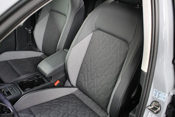 Volkswagen Golf - Afbeelding 10 van 28