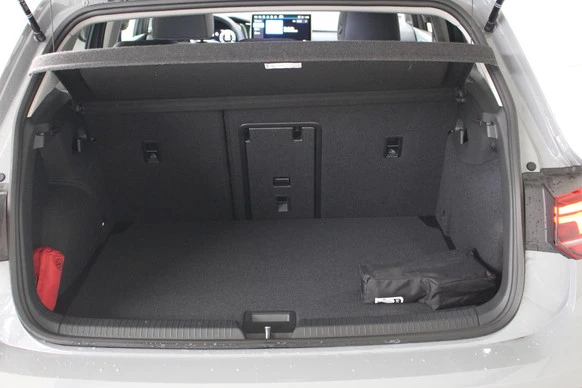 Volkswagen Golf - Afbeelding 25 van 28