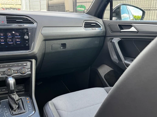 Volkswagen Tiguan - Afbeelding 28 van 30