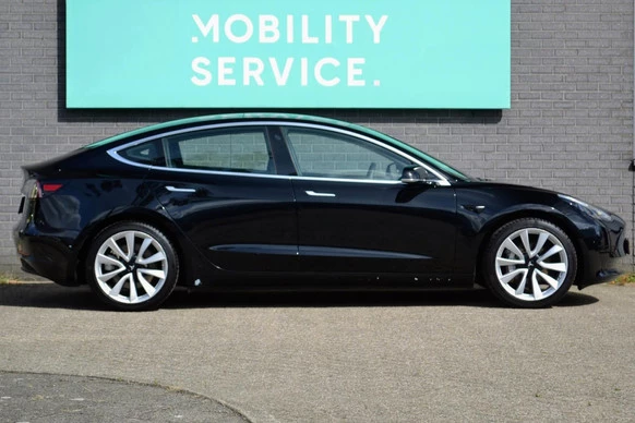 Tesla Model 3 - Afbeelding 6 van 29