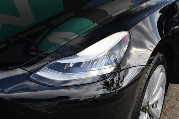 Tesla Model 3 - Afbeelding 24 van 29