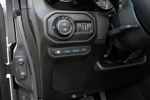 Jeep Wrangler - Afbeelding 26 van 30