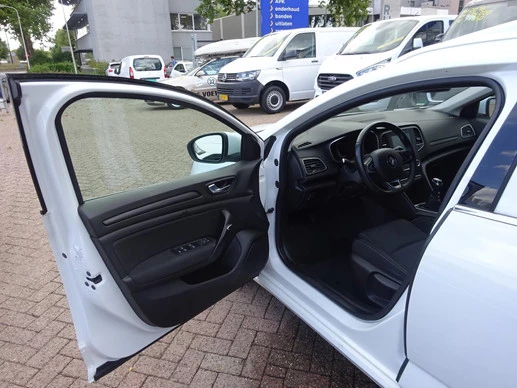 Renault Mégane - Afbeelding 10 van 30