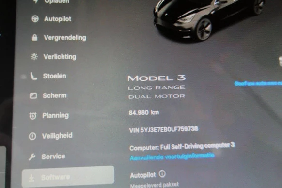 Tesla Model 3 - Afbeelding 8 van 10