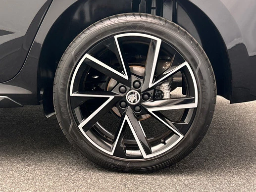 Škoda Kamiq - Afbeelding 10 van 30