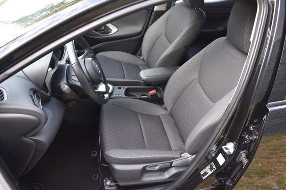 Mazda 2 Hybrid - Afbeelding 6 van 30
