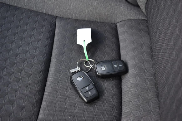 Mazda 2 Hybrid - Afbeelding 26 van 30