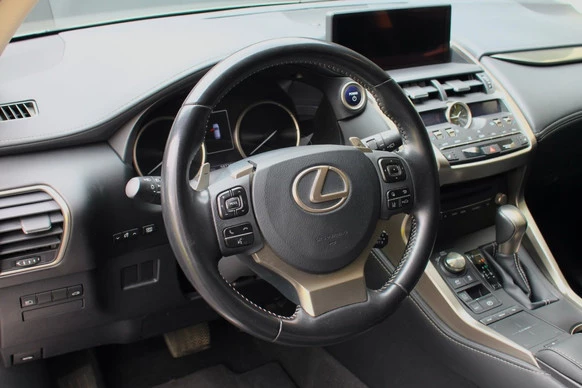 Lexus NX - Afbeelding 10 van 30
