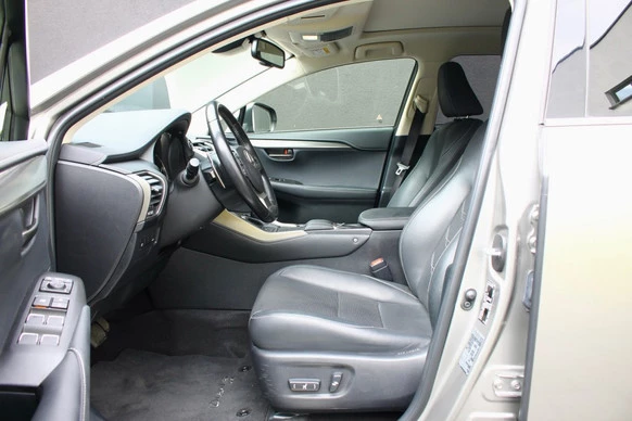 Lexus NX - Afbeelding 11 van 30