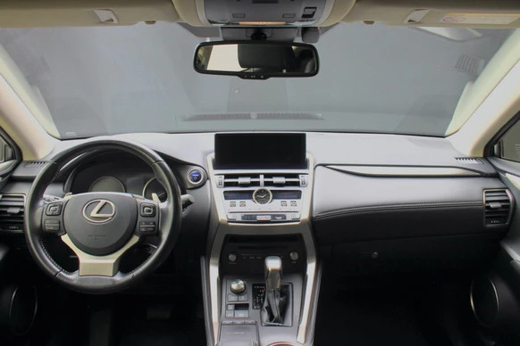 Lexus NX - Afbeelding 18 van 30
