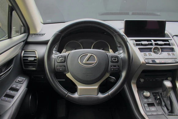 Lexus NX - Afbeelding 19 van 30