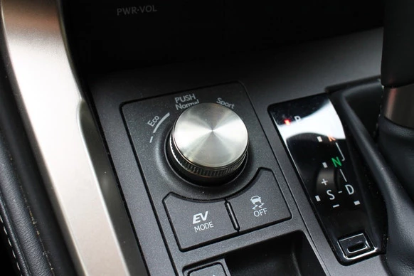 Lexus NX - Afbeelding 27 van 30