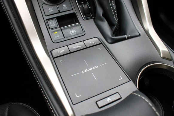 Lexus NX - Afbeelding 28 van 30