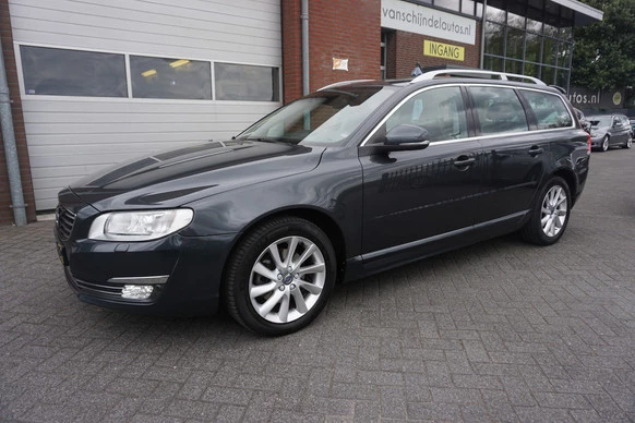 Volvo V70 - Afbeelding 1 van 30