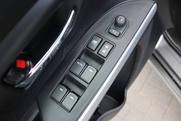 Suzuki S-Cross - Afbeelding 27 van 30