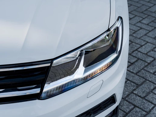 Volkswagen Tiguan - Afbeelding 18 van 30