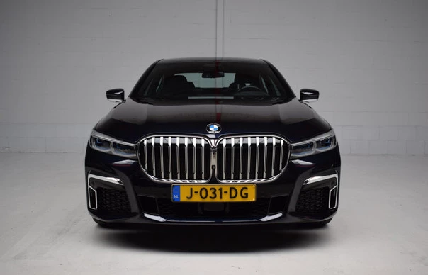 BMW 7 Serie - Afbeelding 7 van 30