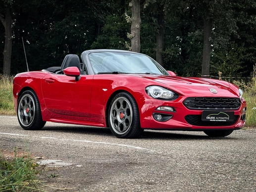 Fiat 124 Spider - Afbeelding 1 van 30