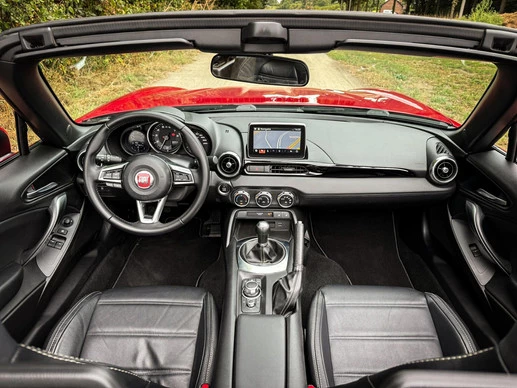 Fiat 124 Spider - Afbeelding 3 van 30