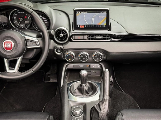 Fiat 124 Spider - Afbeelding 9 van 30